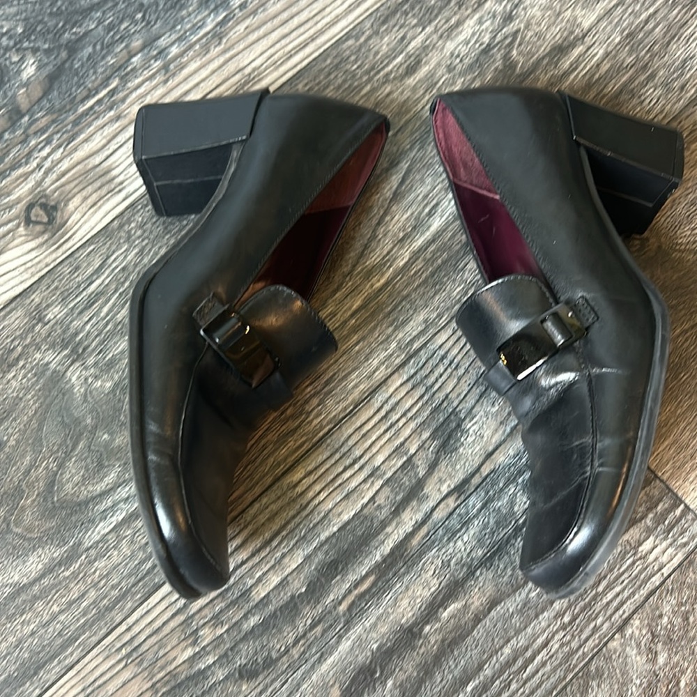 Y2K Nine West Vintage Black Leather Chunky Heels Buckle Across Sz 6.5 - Picture 4 of 6